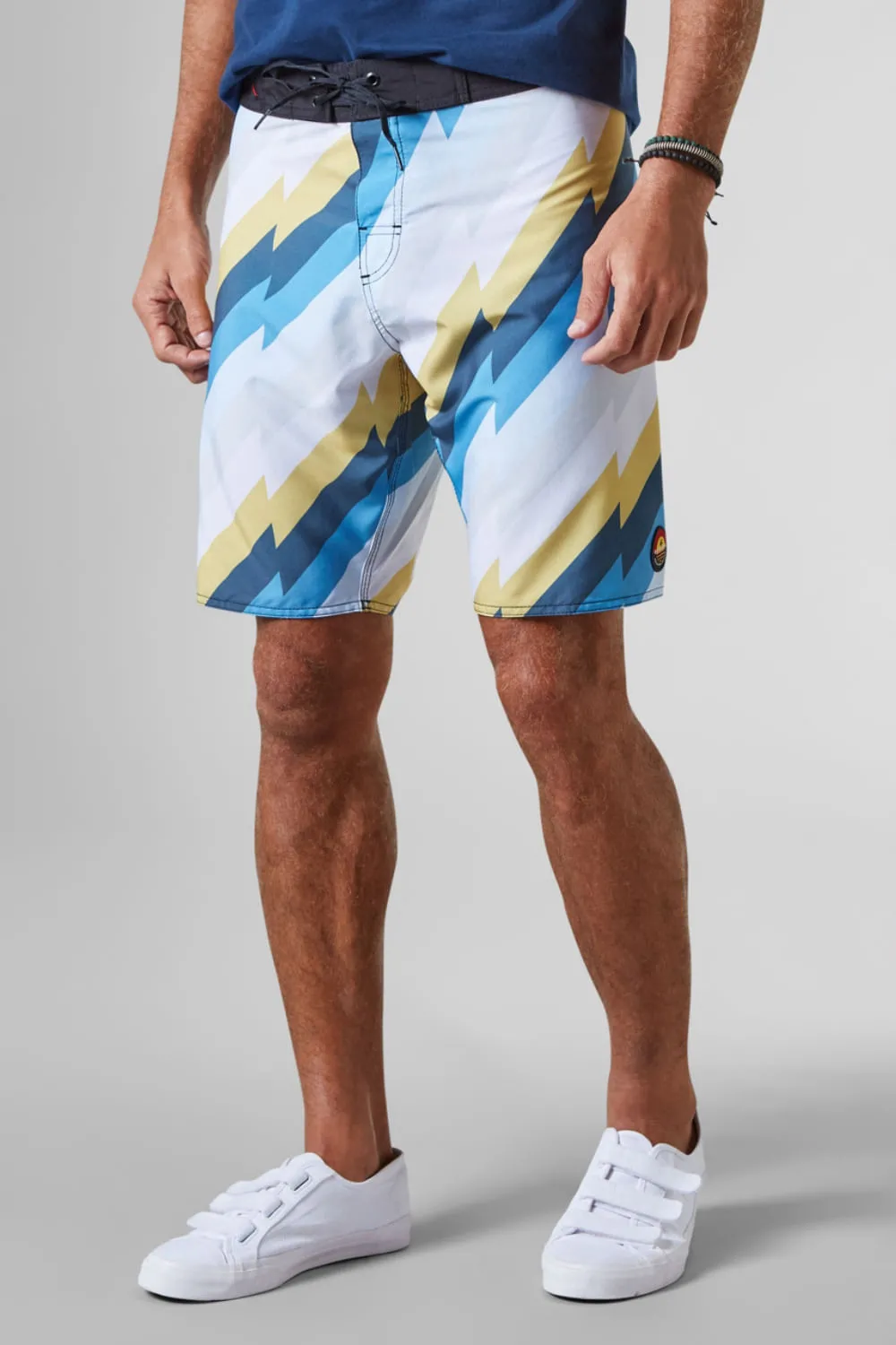 BERMUDA DE PRAIA RAIOS RESERVA