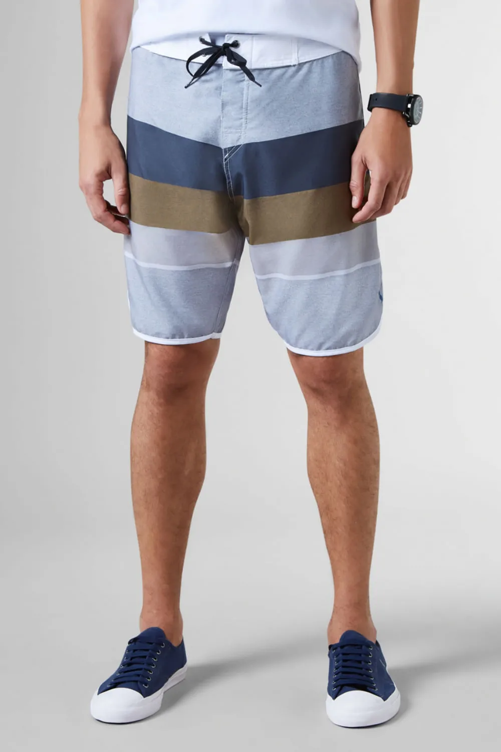 BERMUDA DE PRAIA VINTAGE LISTRAS MESCLAS