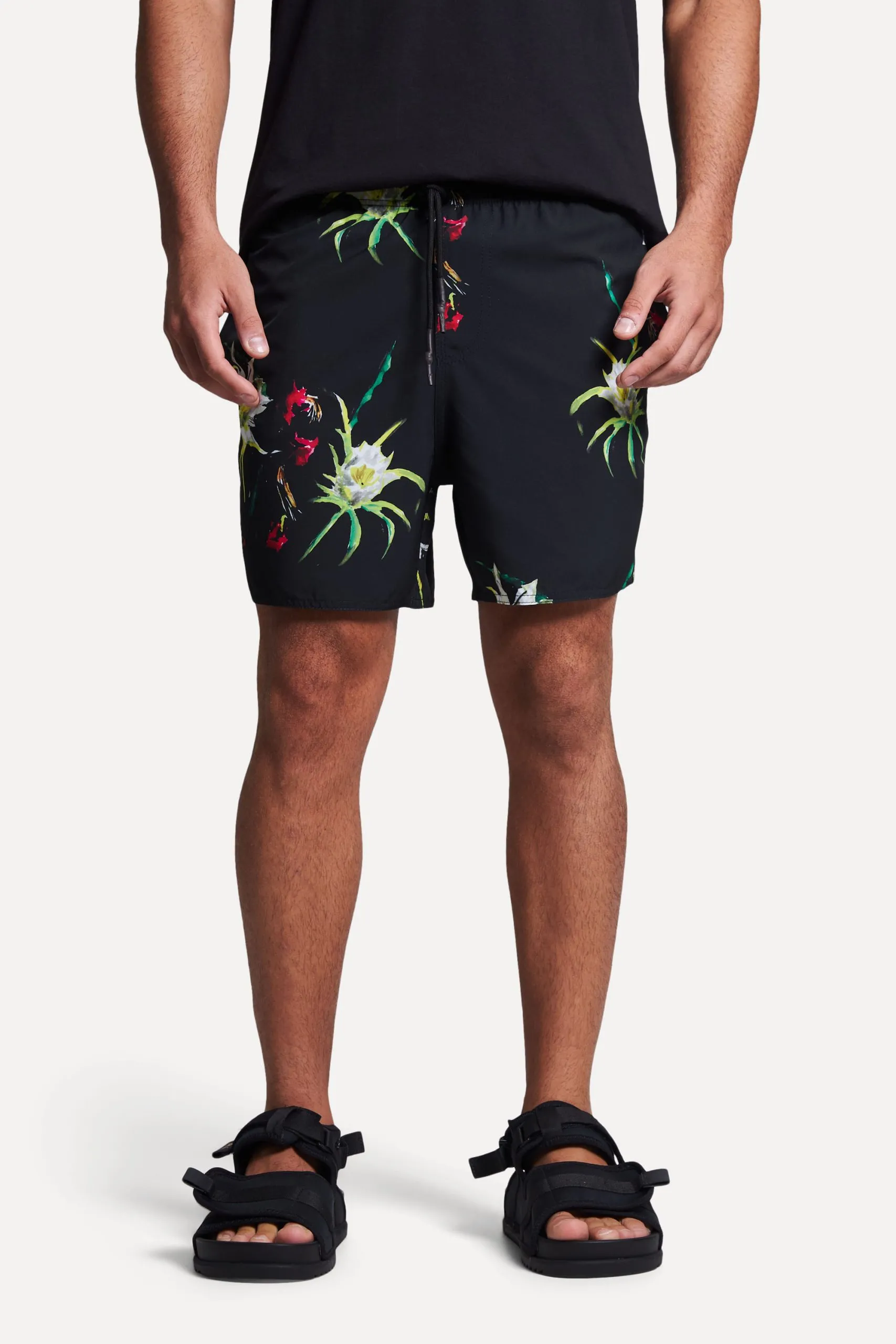 SHORT PRAIA ESTAMPADO PITAYA FLOWER