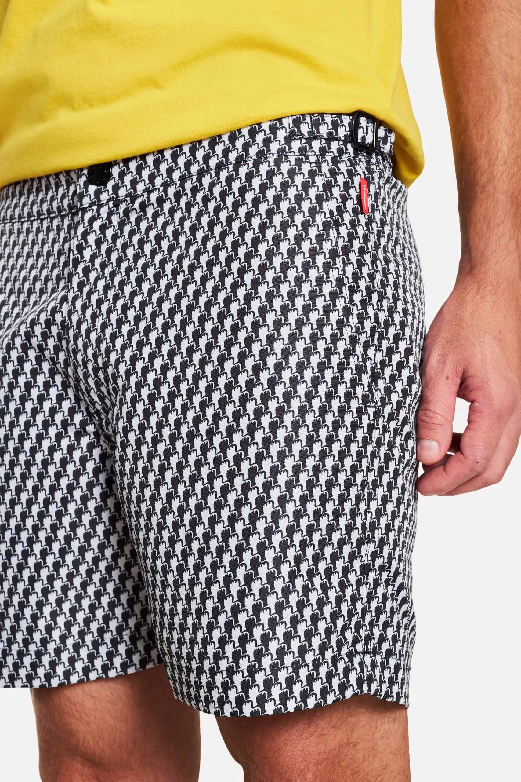 SHORT ARPOADOR ESTAMPADO PIED PICA PAU