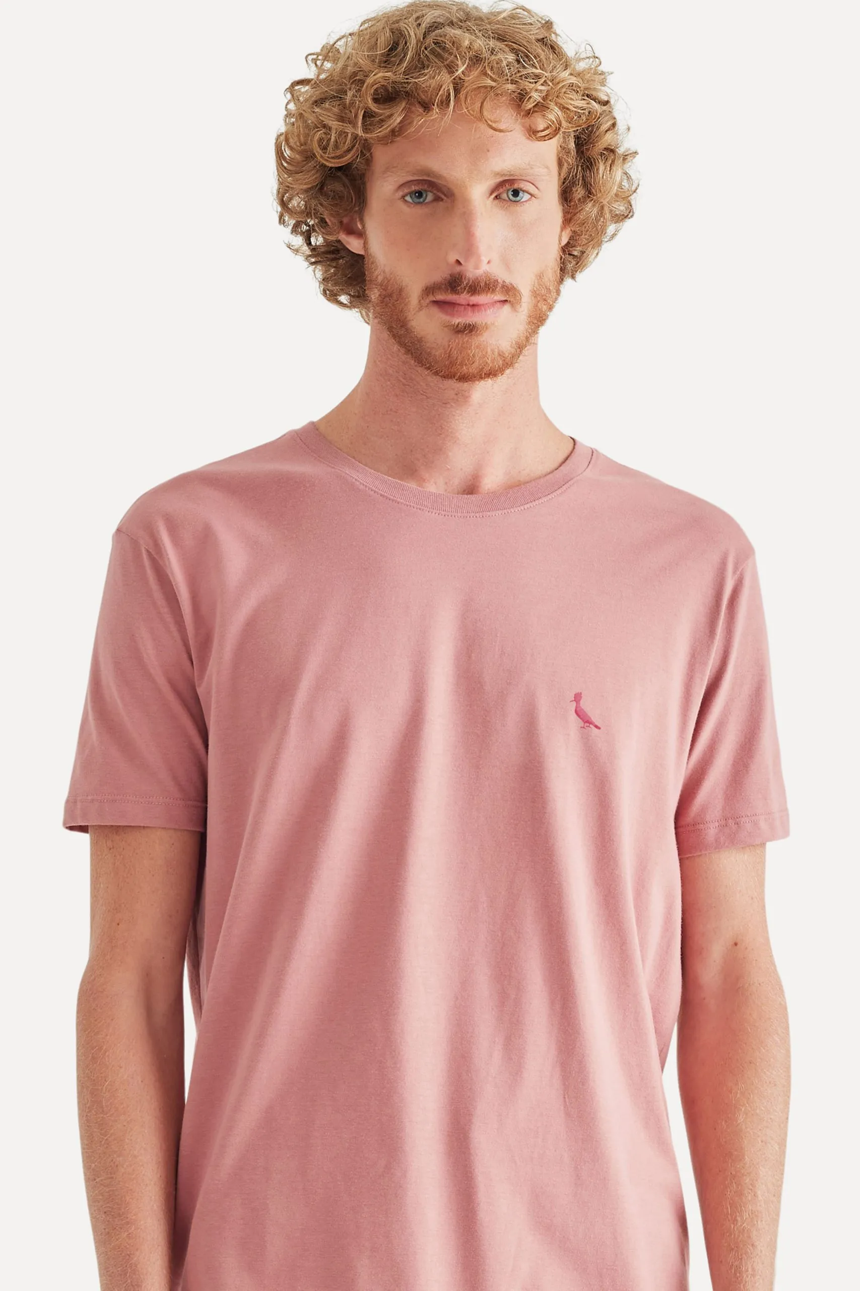 CAMISETA BASIC COLOR BORDADO ROSE