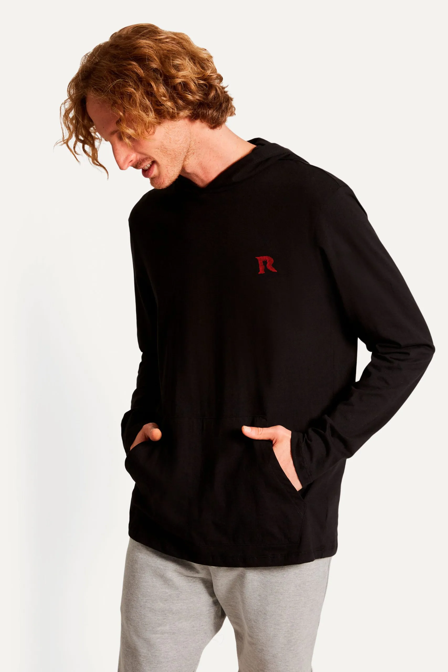 CAMISETA HOODIE PICAPAU BORDADO R VERMELHO