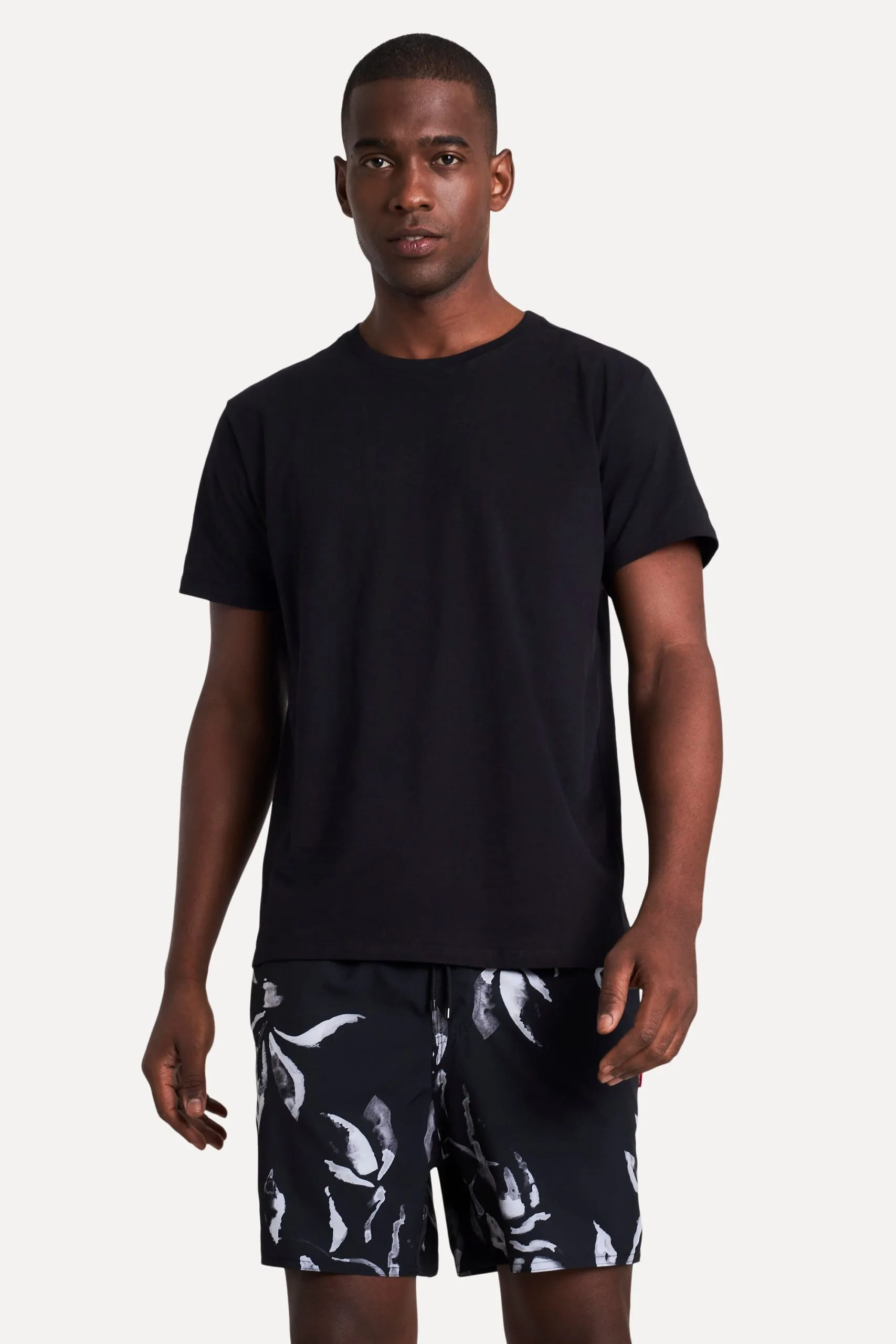 SHORT PRAIA ESTAMPADO CEREJEIRA