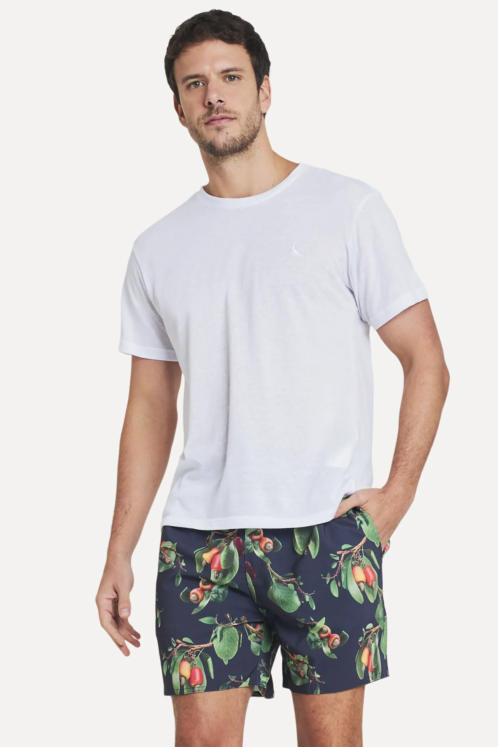 SHORT ESTAMPA CAJUEIRO