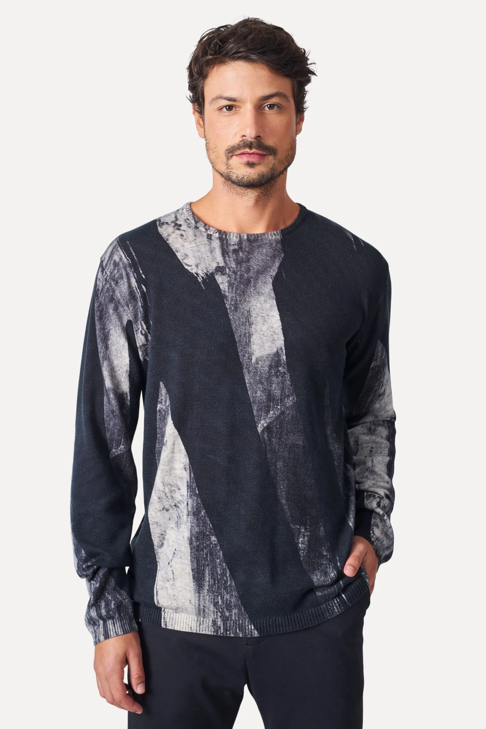 TRICOT ESTAMPA LEVE GRAFITTI