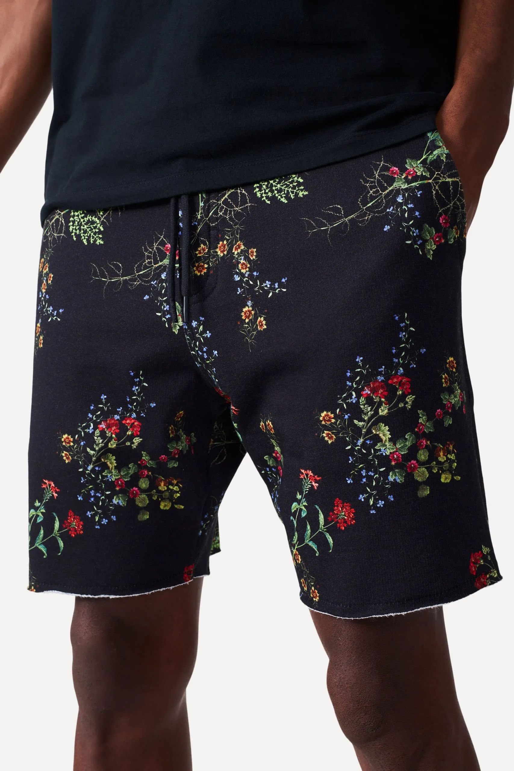 BERMUDA MOLETOM ESTAMPA JARDIM ANTIGO