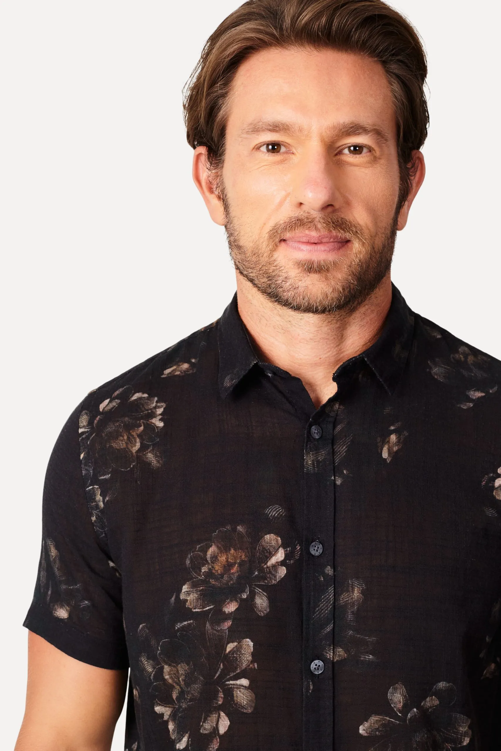 CAMISA MANGA CURTA ESTAMPADA BLACK LOTUS