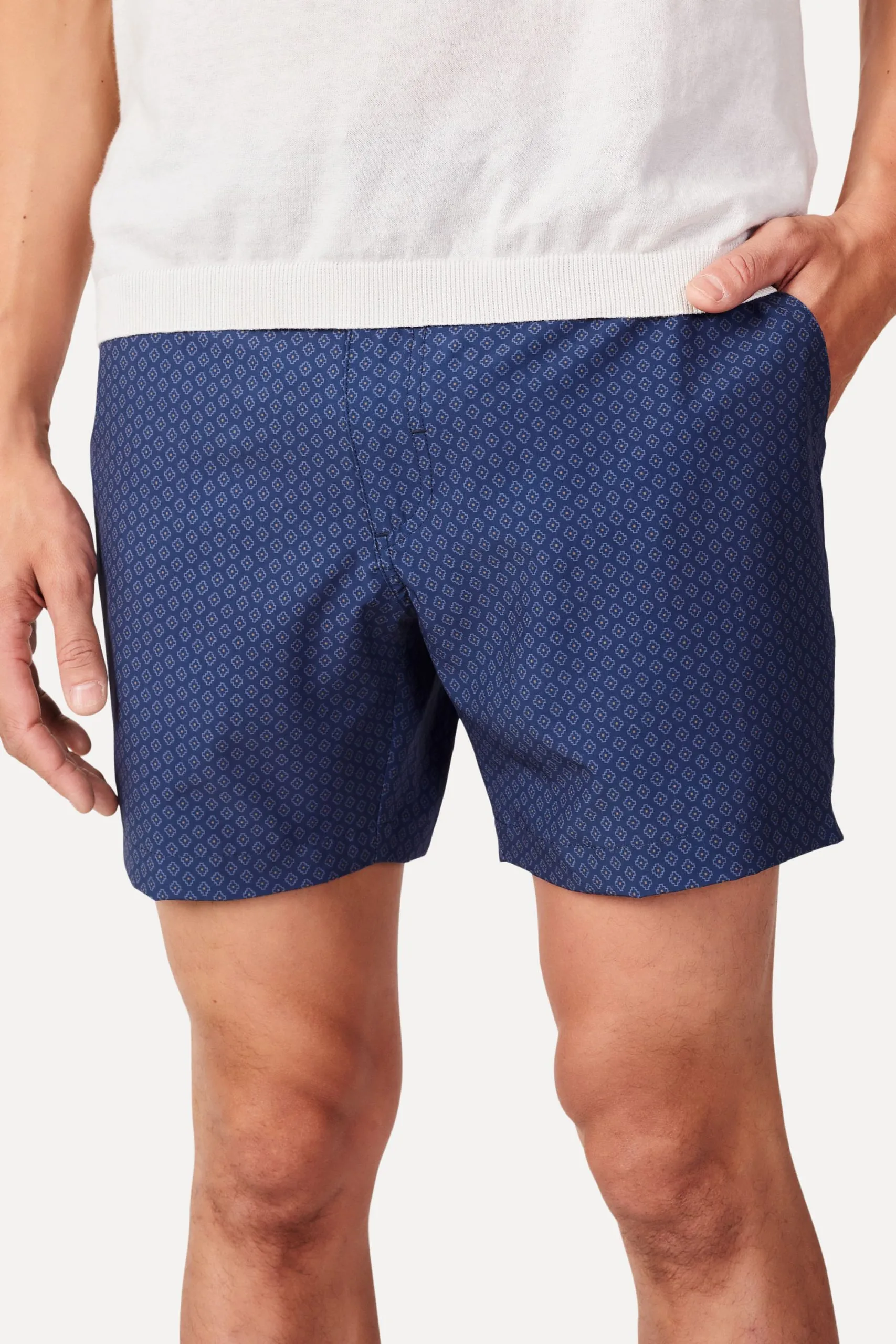 SHORT ARPOADOR ESTAMPA MINI LOSANGO