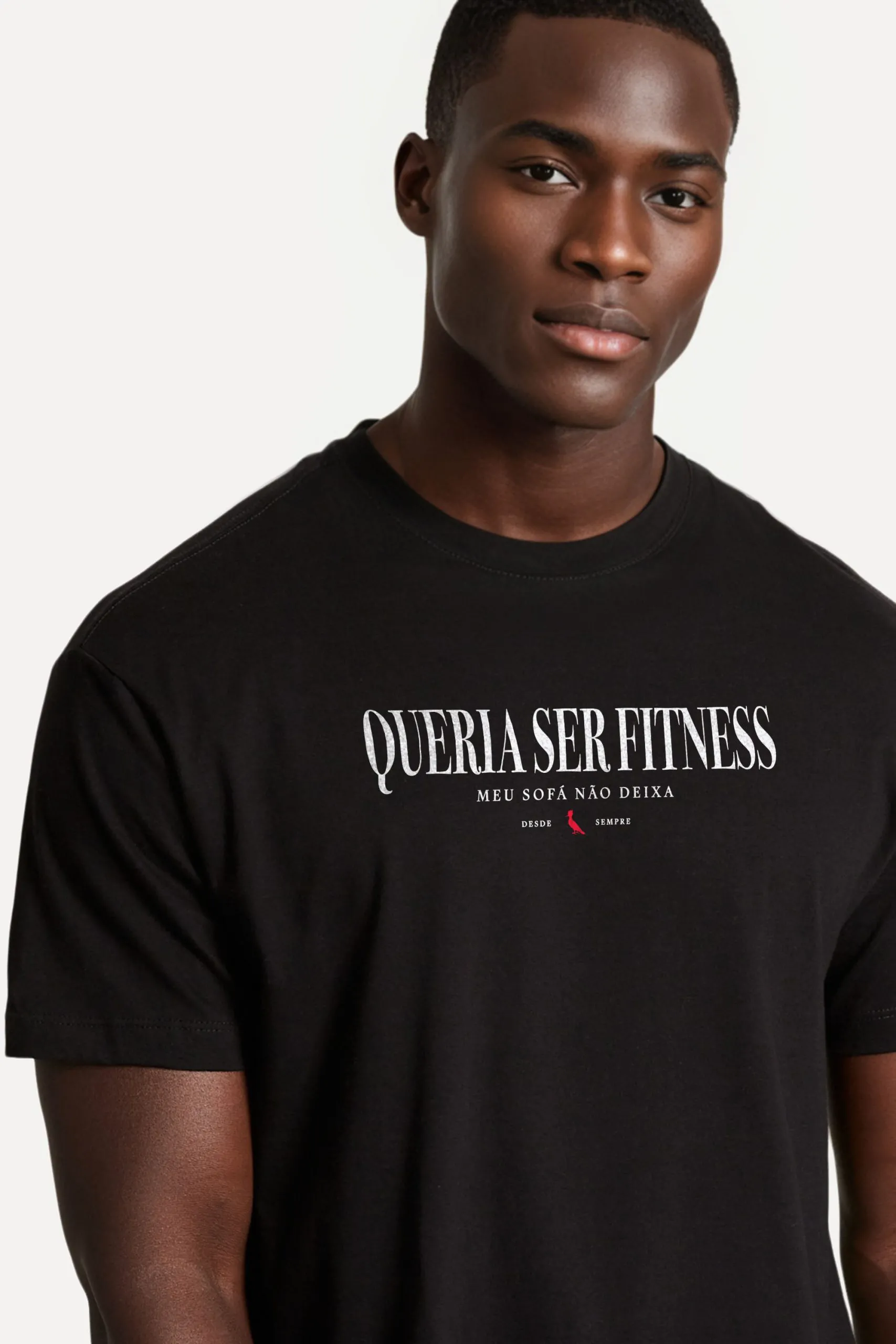 CAMISETA EST MEU SOFA NAO DEIXA