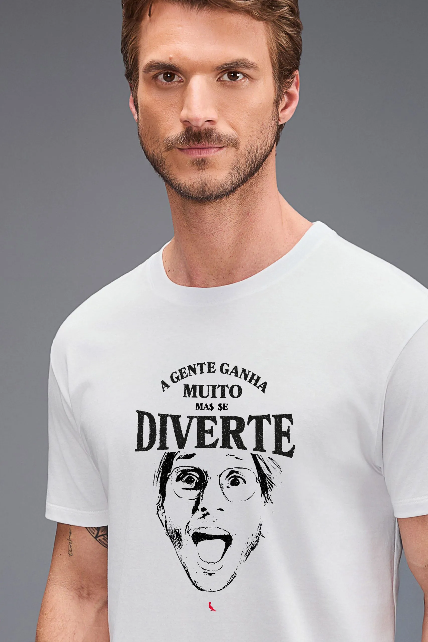 CAMISETA EST MENZINHO GANHA MUITO MEO