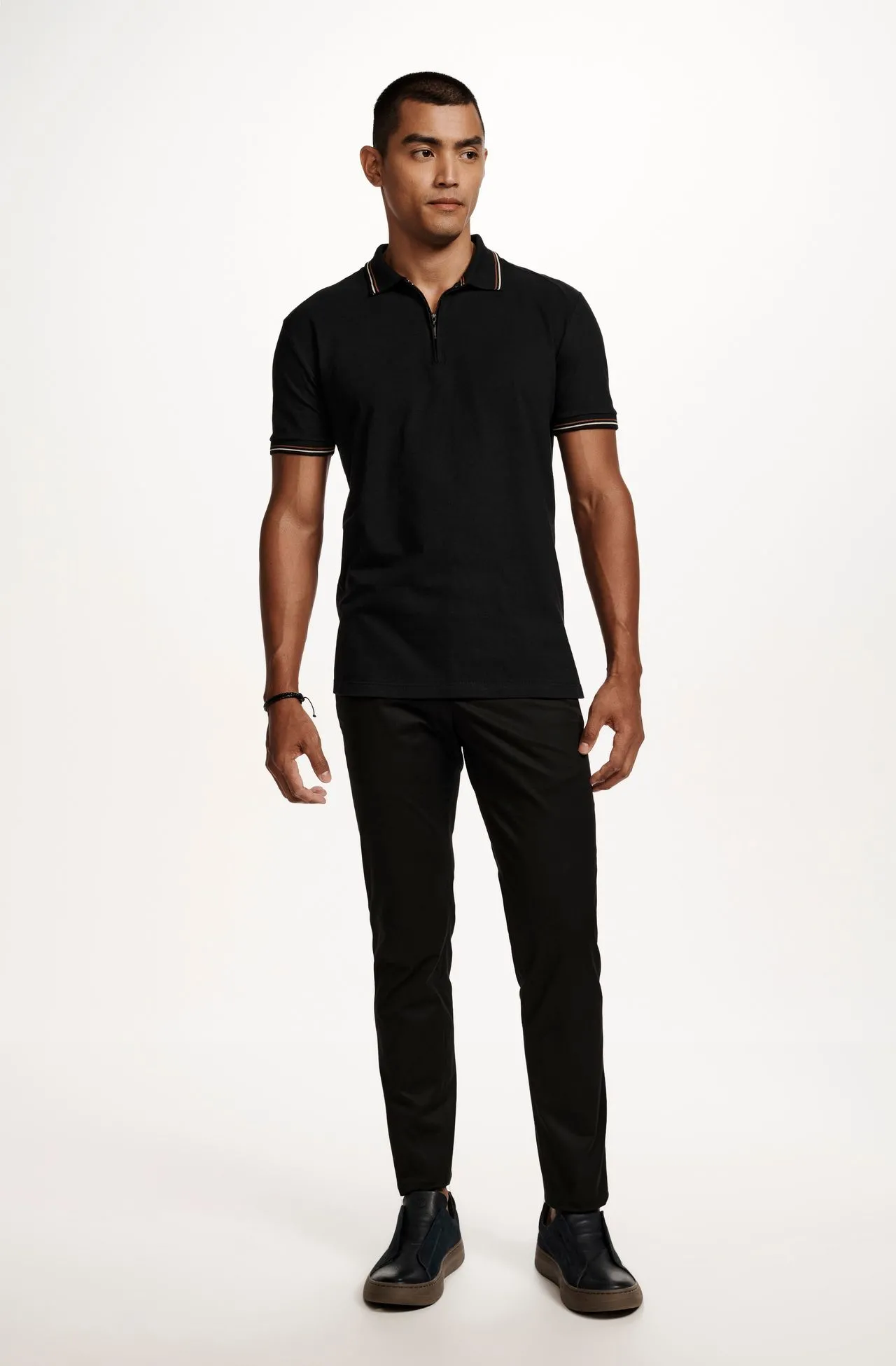 Calça Chino Preta Alfaiataria Algodão Egípcio Com Ajustador