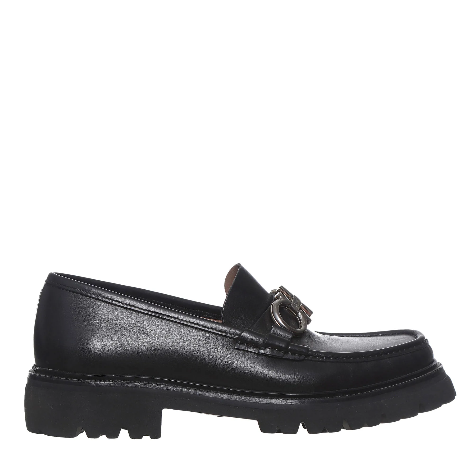 Mocassim Ferragamo Tratorado Gancini Preto