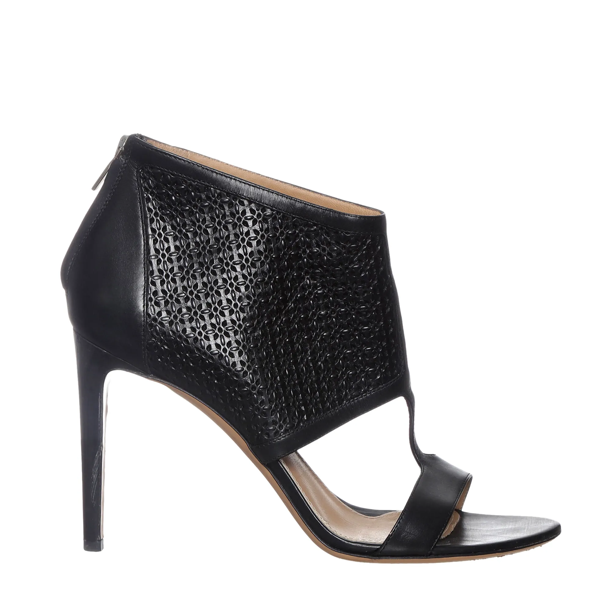 Sandália Salvatore Ferragamo Recortada Couro Preto