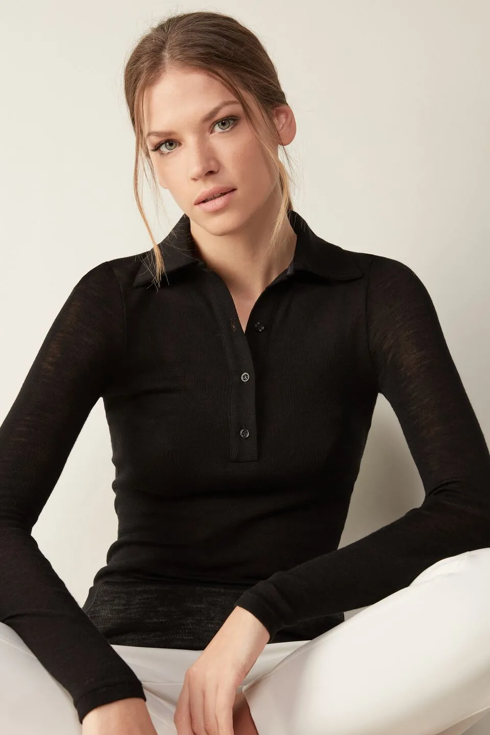 Blusa Estilo Polo Em Lã e Seda - Preto