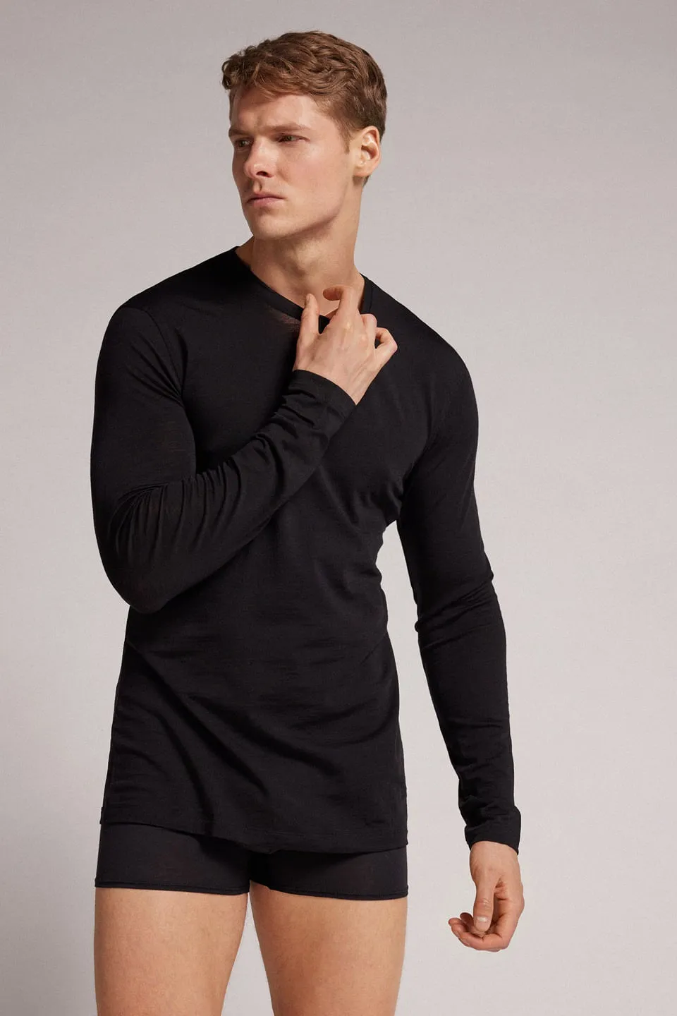 Blusa De Manga Comprida Em Lã Merino Com Decote Redondo - Preto