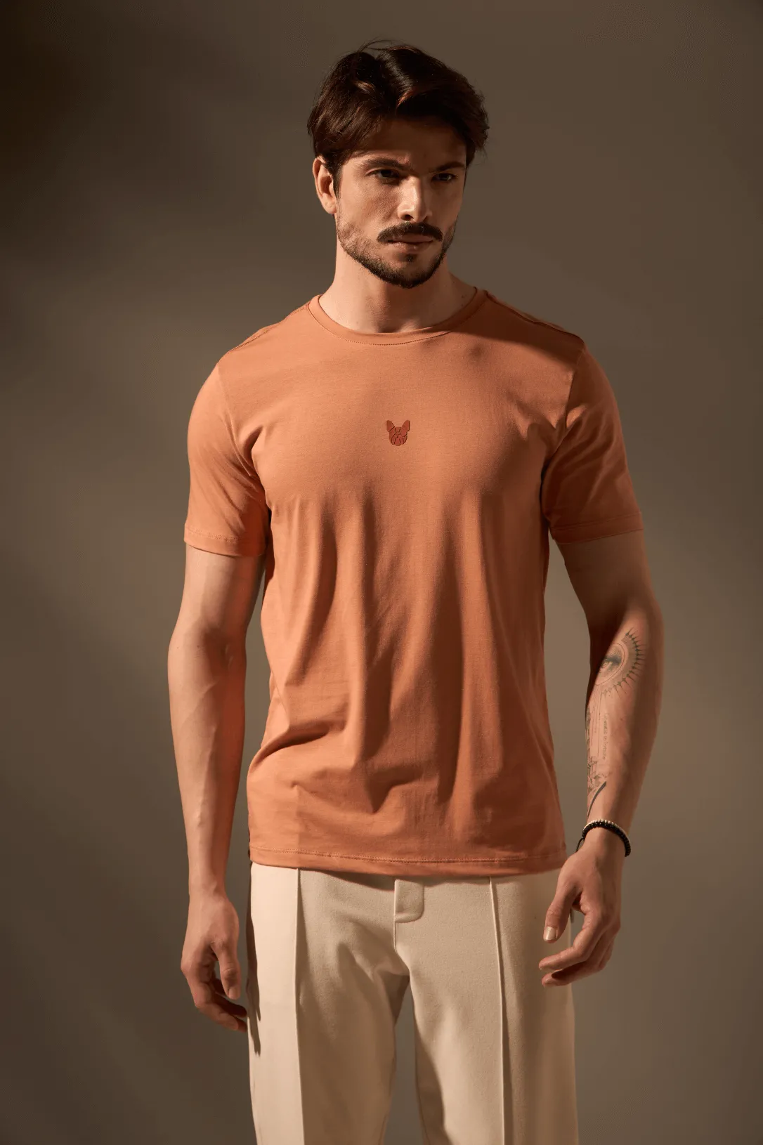 CAMISETA ALGODÃO EGÍPCIO VÖRR BULL - LARANJA