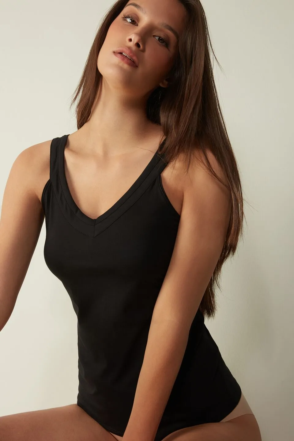 Blusa Em Algodão Supima Ultrafresh Com Decote Em v - Preto