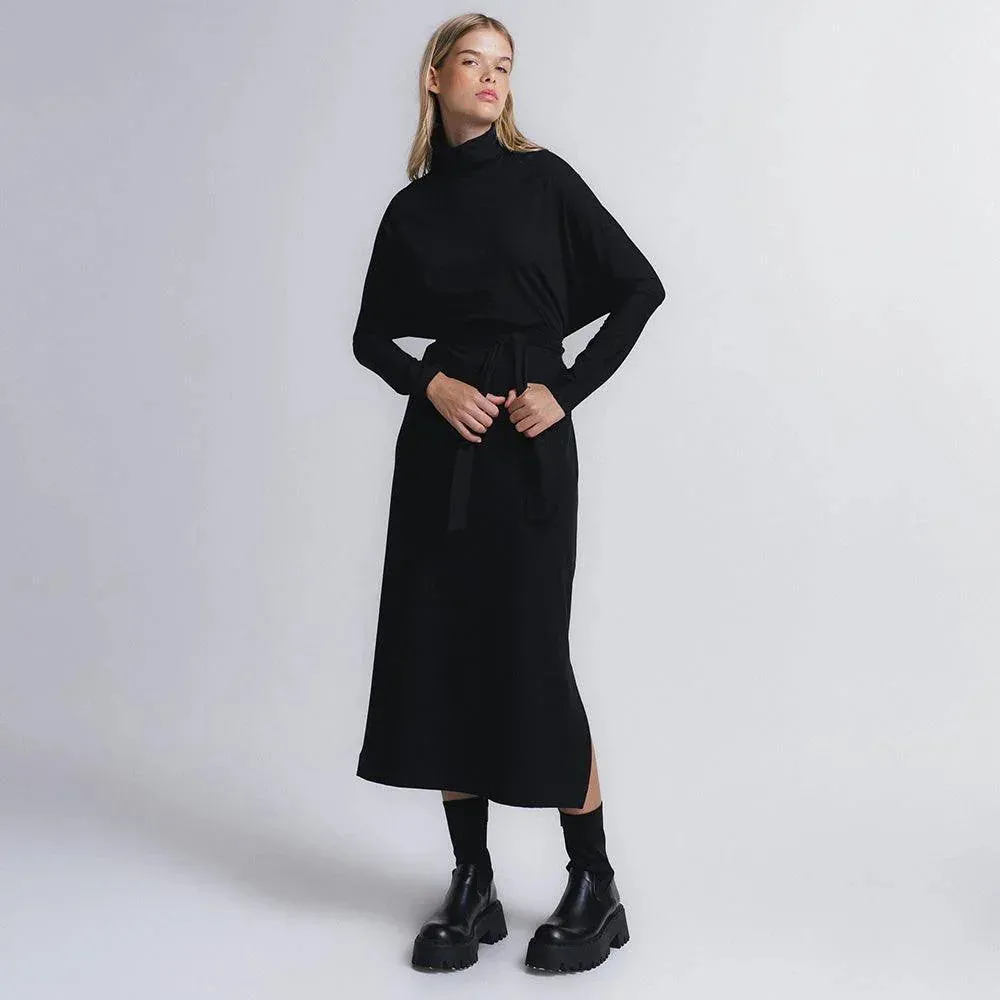 Vestido Minimalista Wingsuit