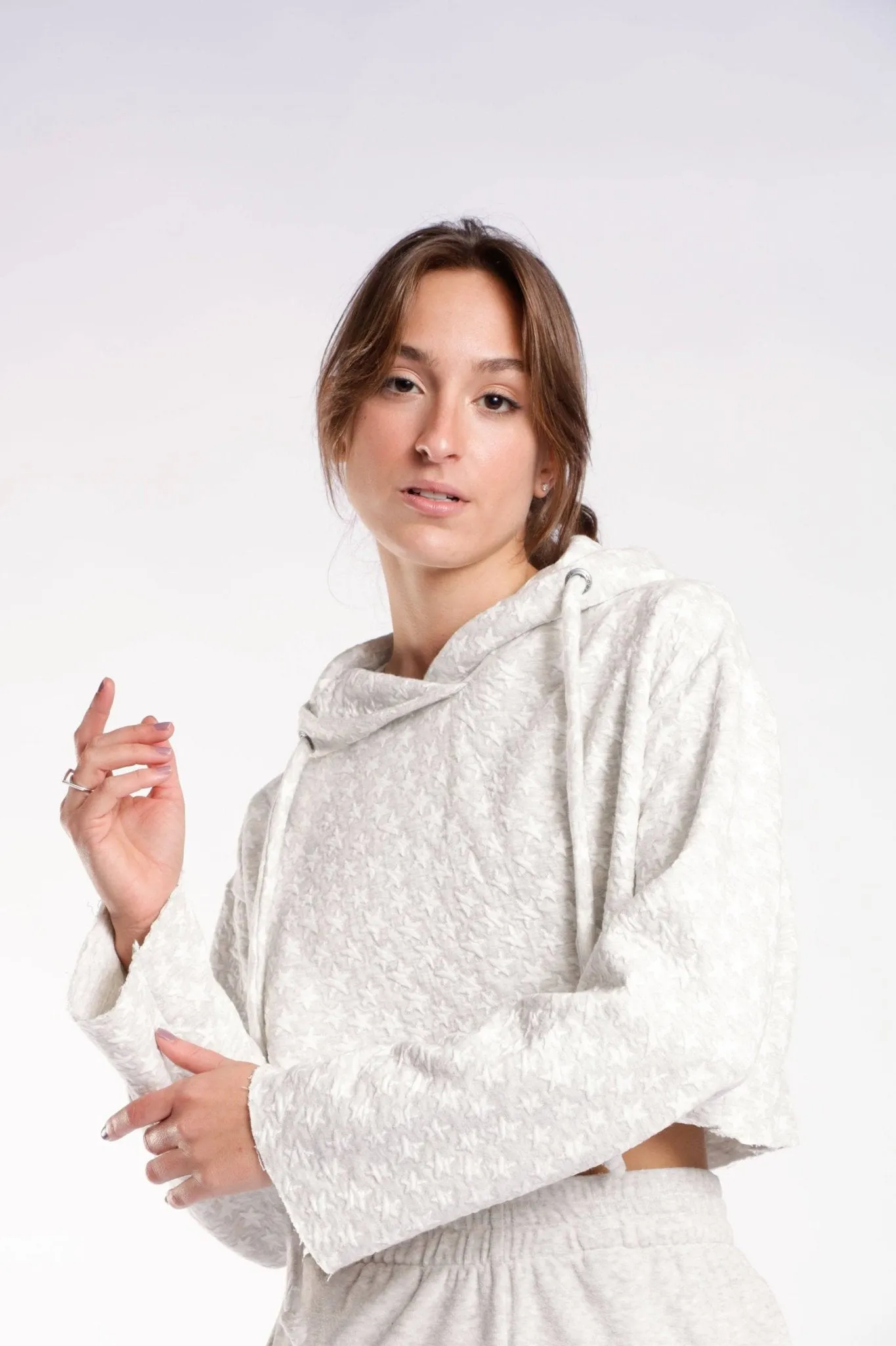 BLUSA CROPPED ESTRELA - CINZA CLARO