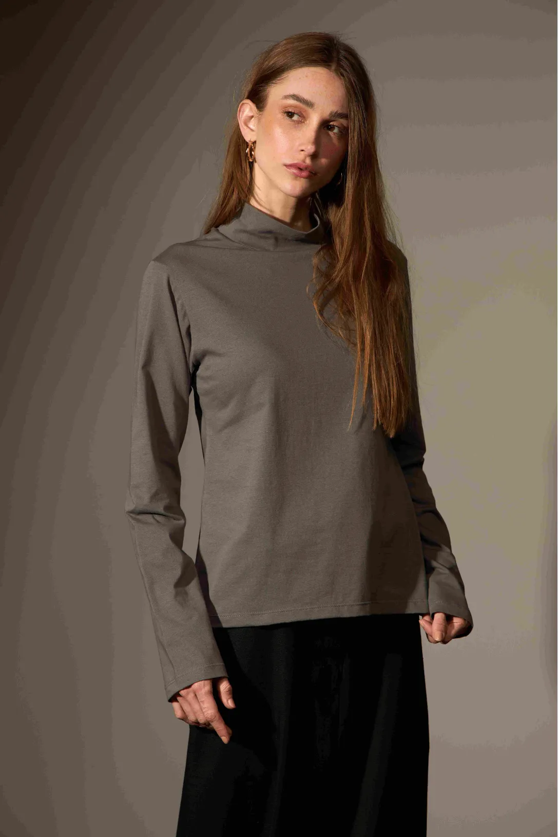 BLUSA GOLA ALTA MANGA LONGA - CHUMBO