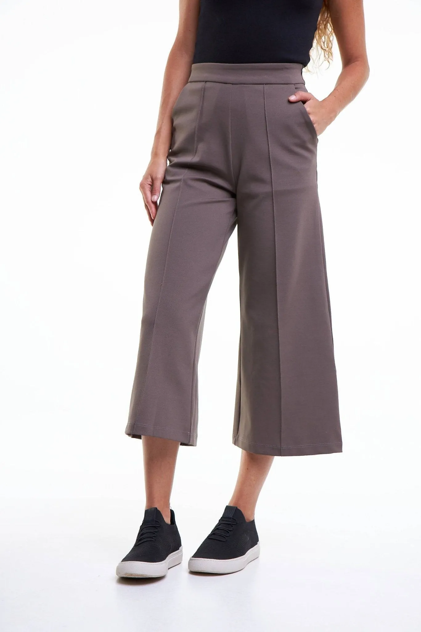 CALÇA TEÇÁ - MARROM