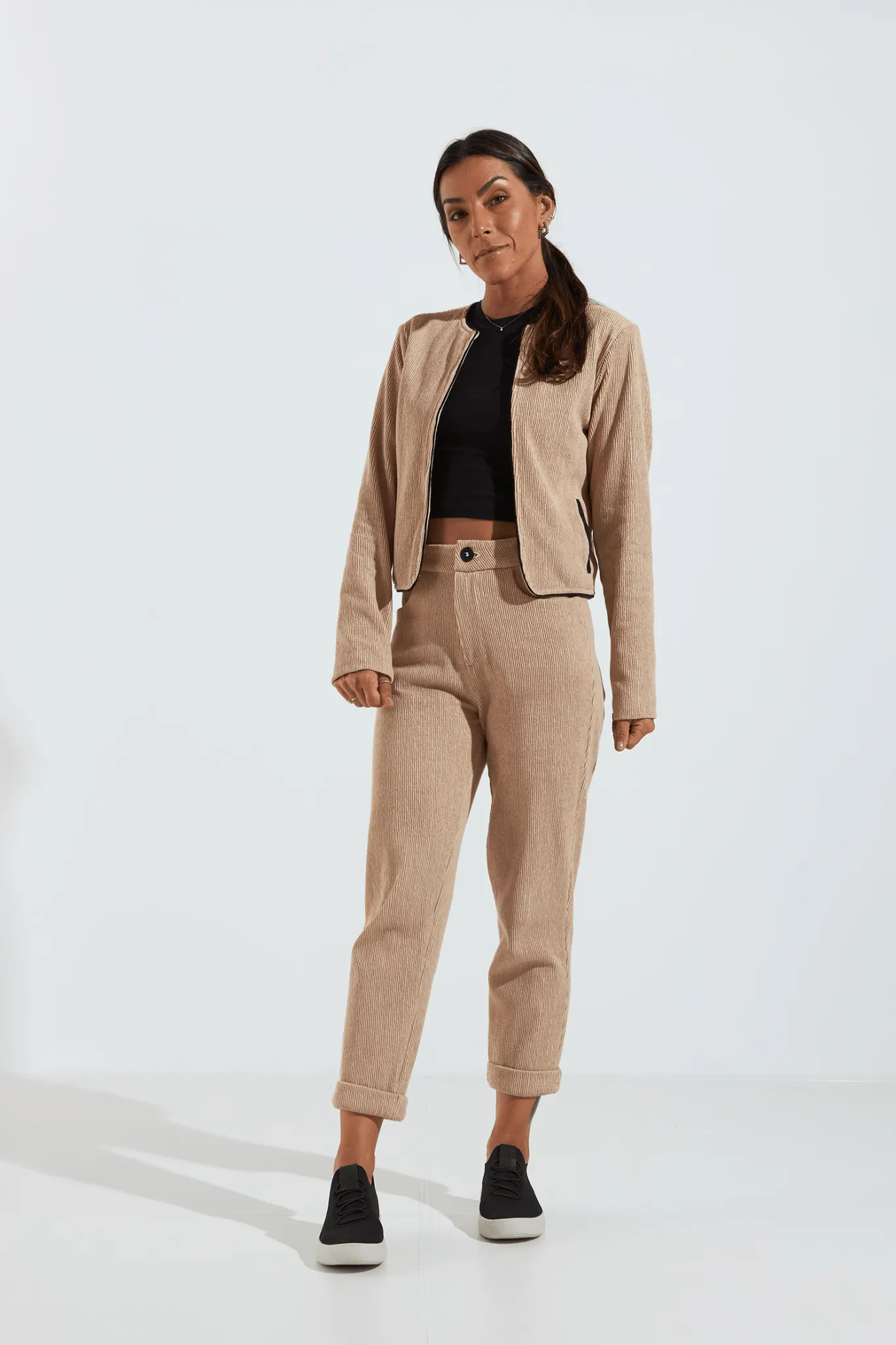 CALÇA TEXTURA - AREIA