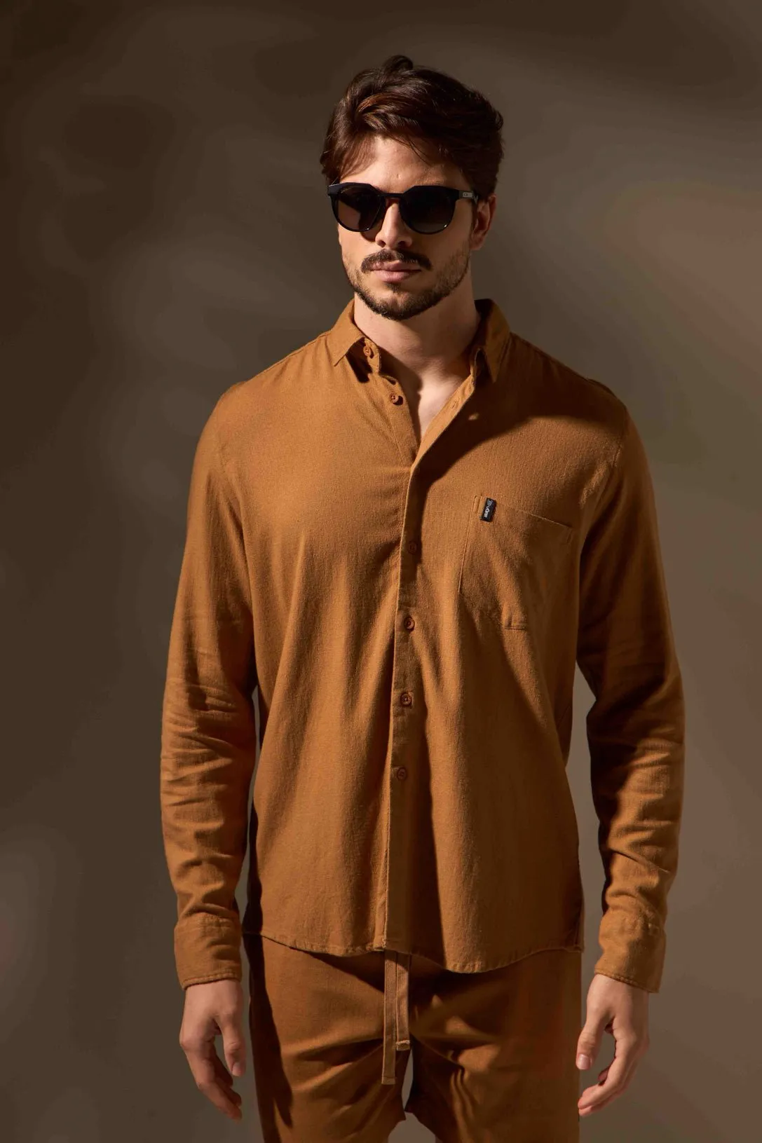 CAMISA LINHO FLOW - CAMEL