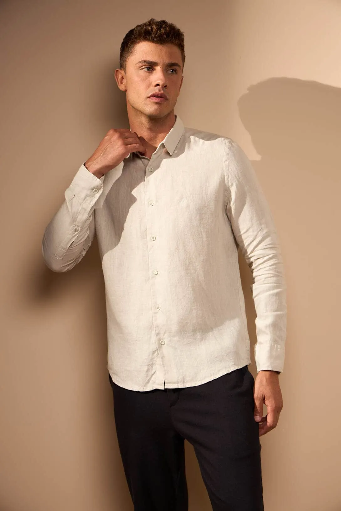 CAMISA GIBSON 100% LINHO - AREIA