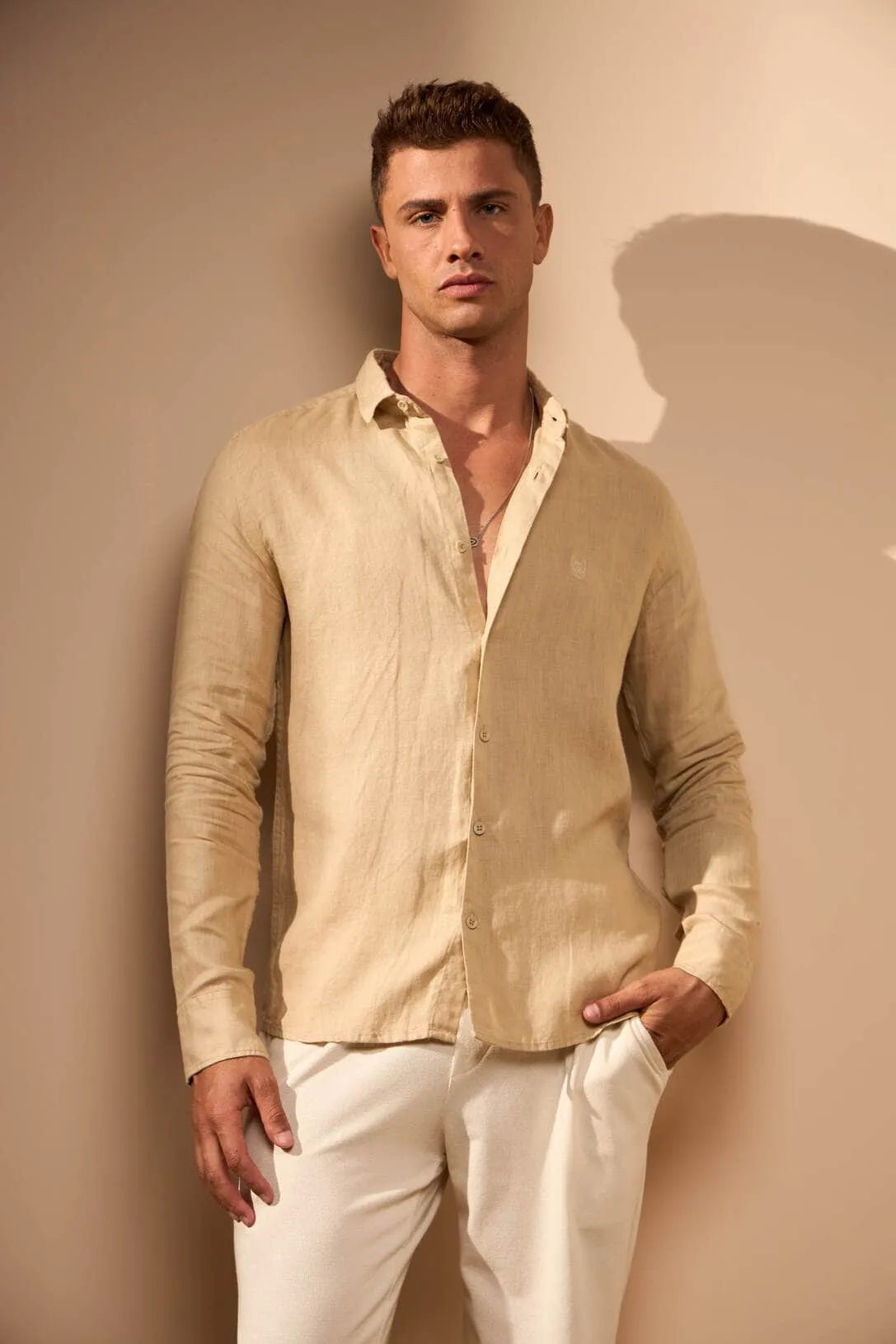 CAMISA GIBSON 100% LINHO - PALHA