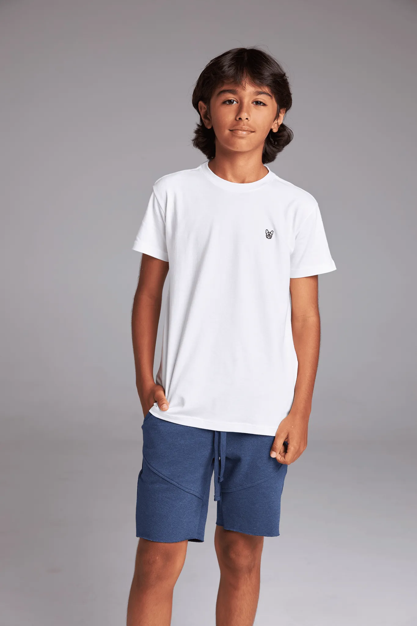 CAMISETA ESSENCIAL ALGODÃO EGÍPCIO INFANTIL - BRANCO E PRETO