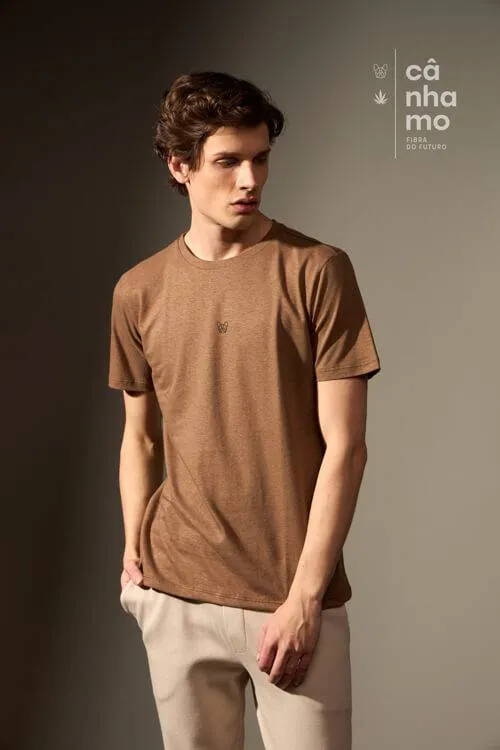 CAMISETA BÁSICA CÂNHAMO SATIVA - MARROM