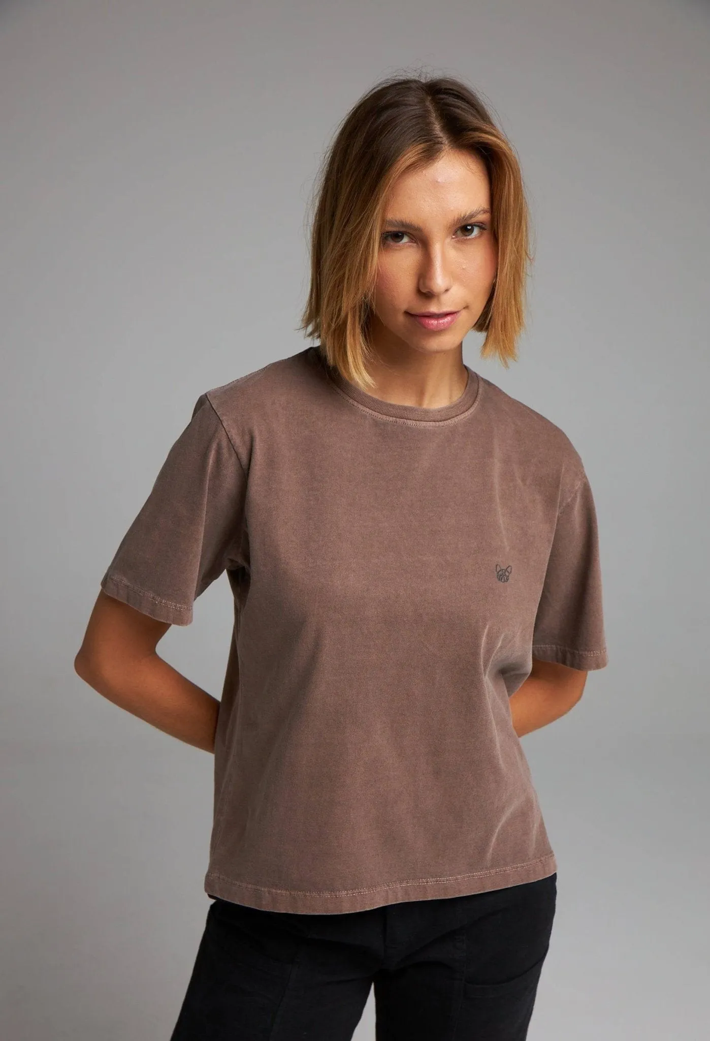 CAMISETA BÁSICA STONE - MARROM