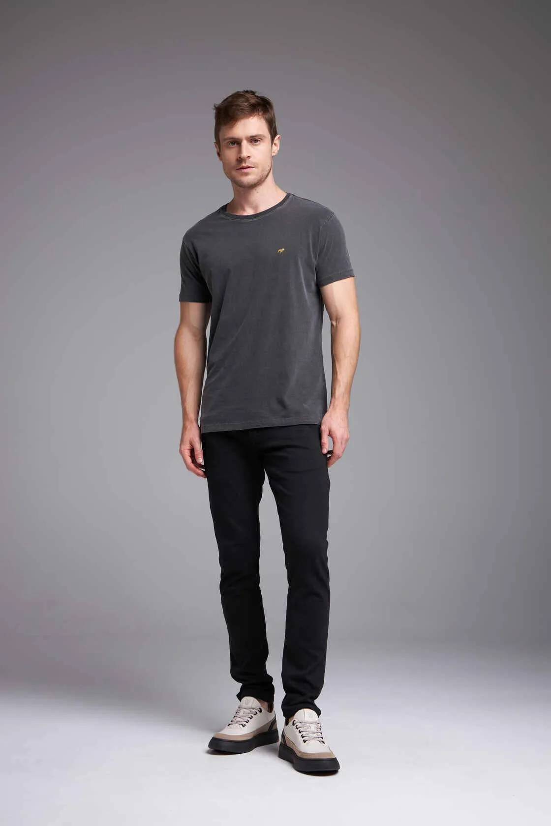 CAMISETA BULDOGUINHO - CHUMBO