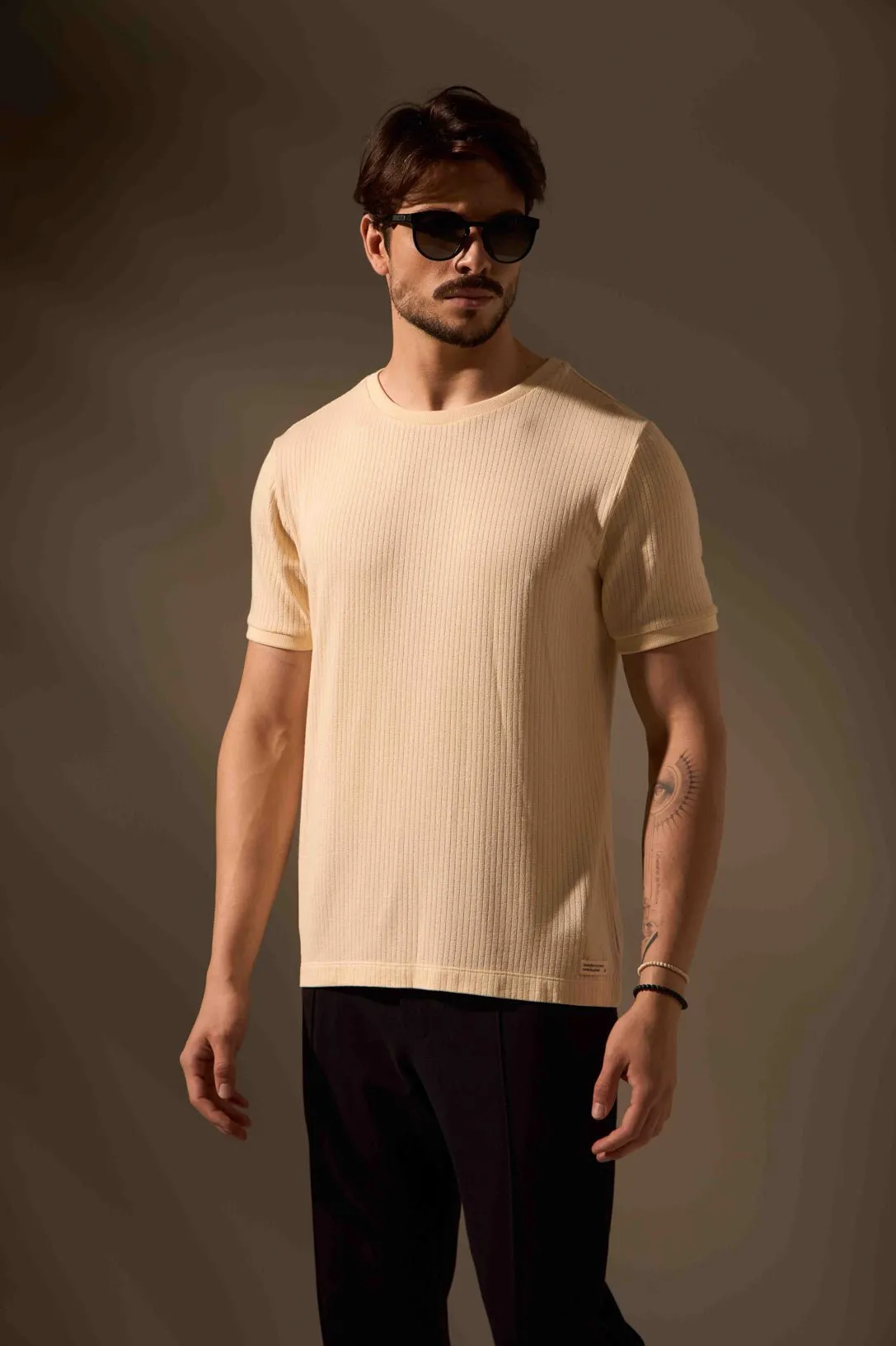 CAMISETA LEVE FLOW - OFF WHITE