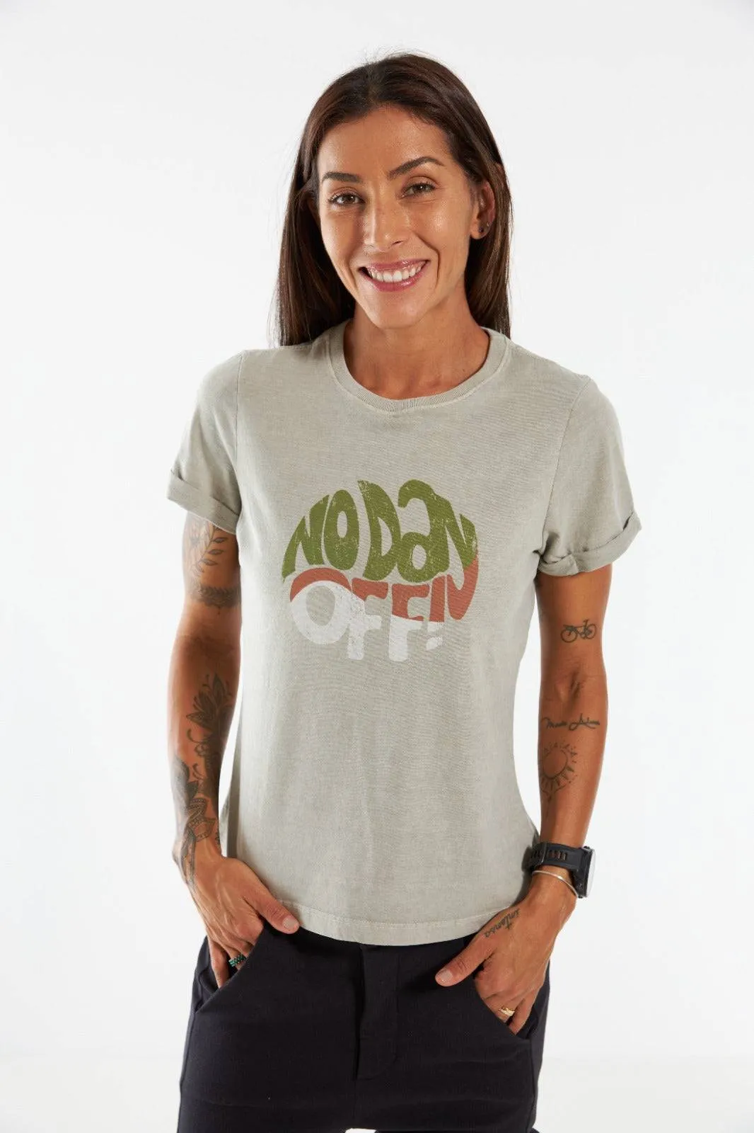 CAMISETA NO DAY OFF - CINZA