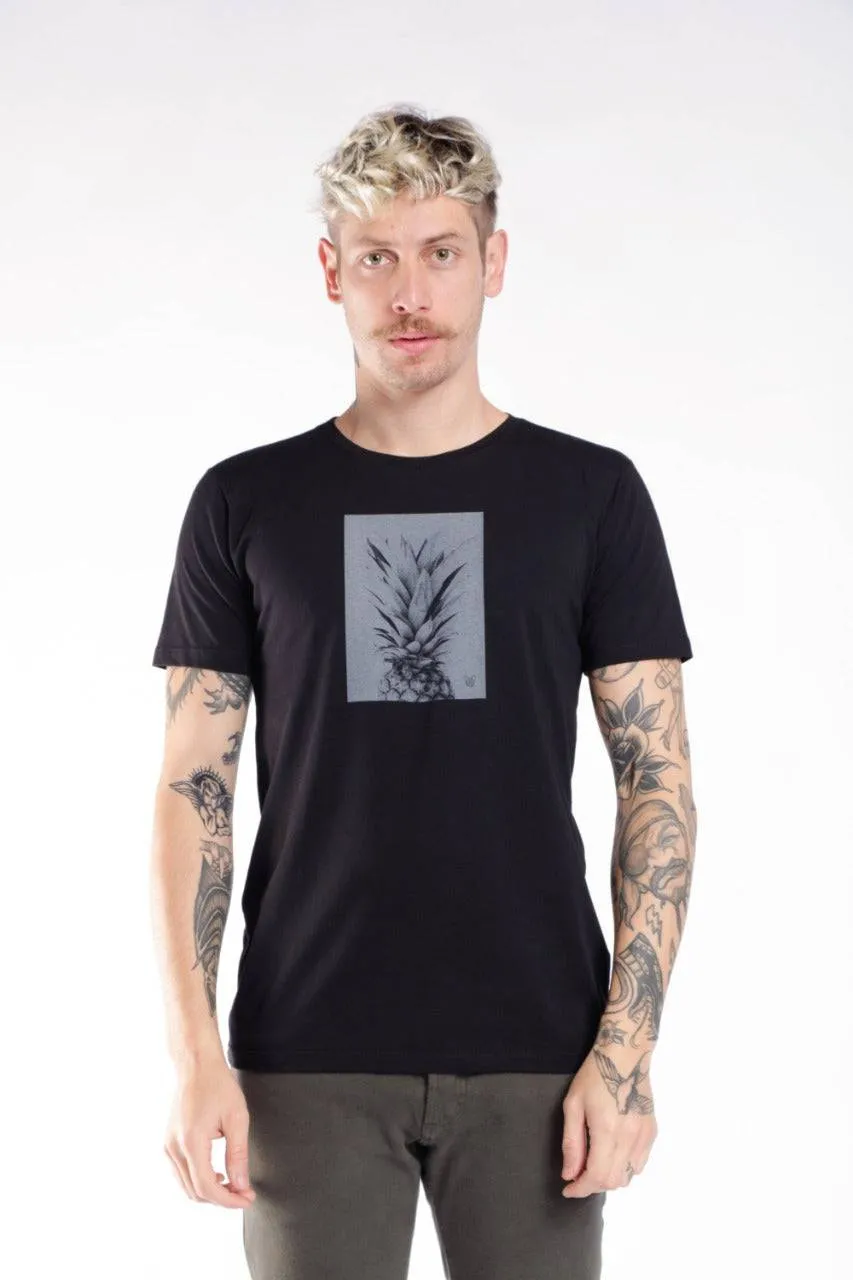 CAMISETA PINE - PRETO