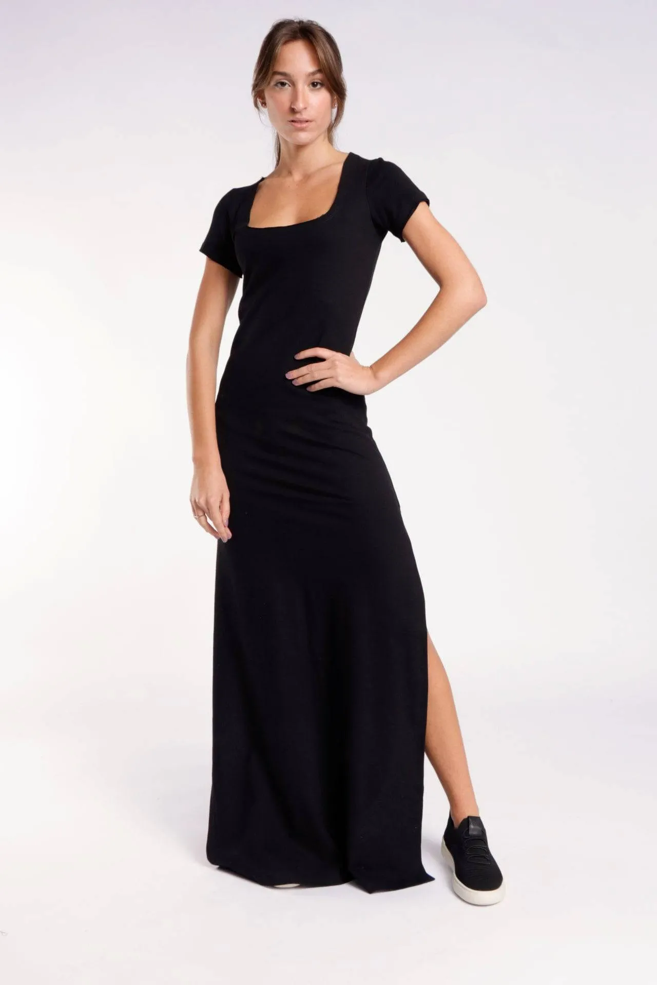 VESTIDO DECOTE QUADRADO - PRETO