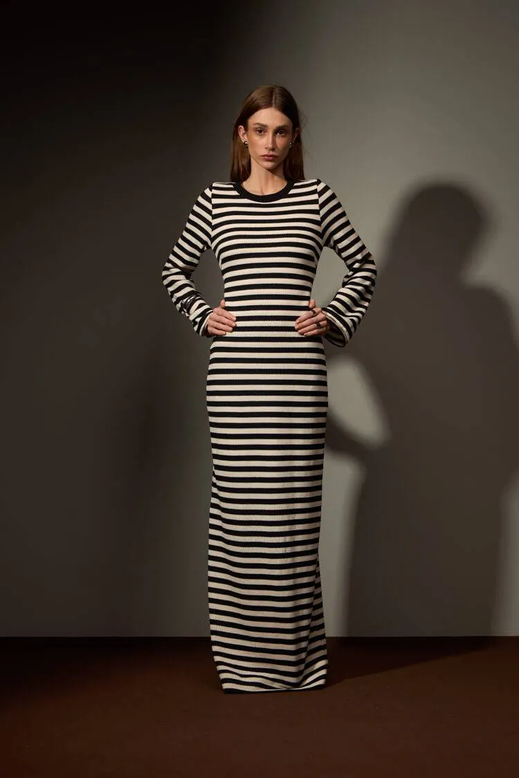 VESTIDO RAIAS - PRETO